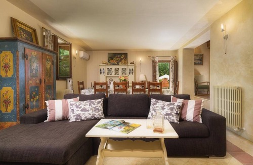 Radicondoli Apartment | 400 m² Apartment ∙ 5 bedrooms ∙ 10 guests