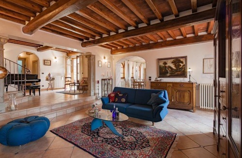 San Pietro a Cegliolo Apartment | 400 m² Apartment ∙ 4 bedrooms ∙ 8 guests