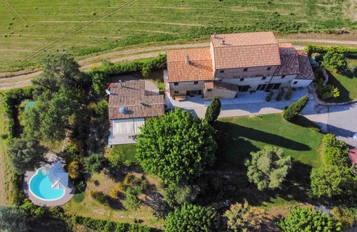 Bettolelle House | 400 m² House ∙ 3 bedrooms ∙ 6 guests