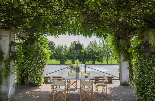 Lari Villa | 400 m² Villa ∙ 4 bedrooms ∙ 9 guests