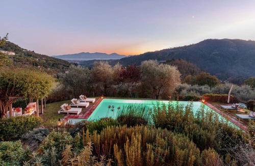 Villabuona Villa | 400 m² Villa ∙ 5 bedrooms ∙ 10 guests
