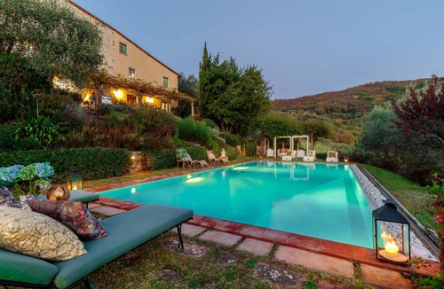 Villabuona Villa | 400 m² Villa ∙ 5 bedrooms ∙ 10 guests