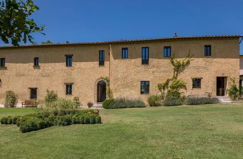 Orte Villa | 400 m² Villa ∙ 5 bedrooms ∙ 10 guests