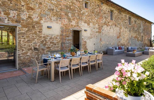 Vinci Villa | 400 m² Villa ∙ 6 bedrooms ∙ 12 guests