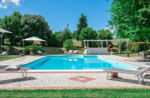 Acquasparta Villa | 400 m² Villa ∙ 6 bedrooms ∙ 10 guests