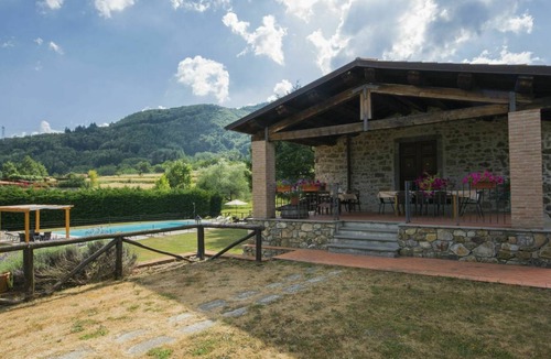 Colle Aprico Villa | 400 m² Villa ∙ 8 bedrooms ∙ 16 guests