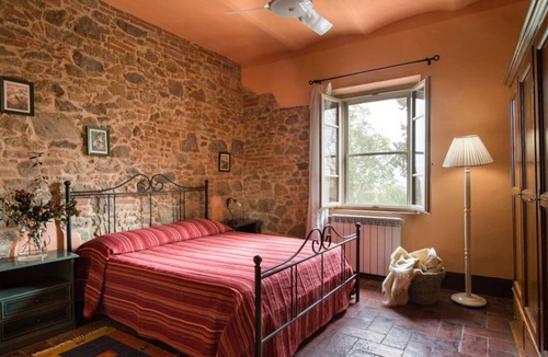 Marciano della Chiana Villa | 400 m² Villa ∙ 9 bedrooms ∙ 18 guests