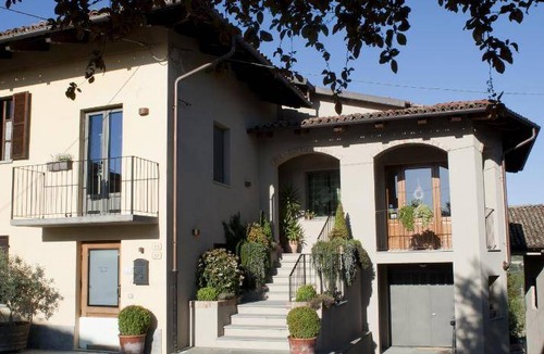 Barbaresco House | 42 m² Farmhouse ∙ 5 guests