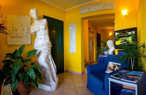 Front Apartment | 42 m² Serviced apartment ∙ 4 guests