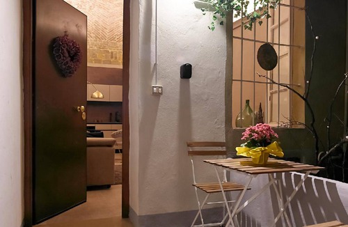 Parma City Centre Apartment | 45 m² Apartment ∙ 4 guests