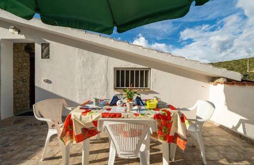 Sant'Antioco House | 45 m² House ∙ 2 bedrooms ∙ 5 guests