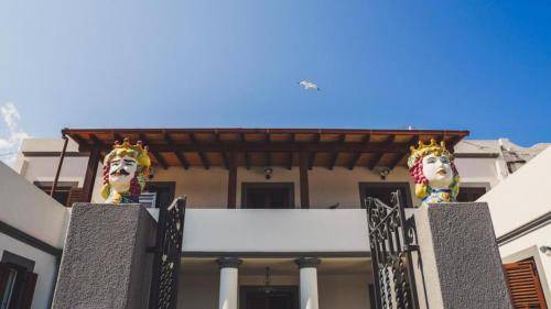 Lipari Historic Centre Apartment | 45 m² Serviced apartment ∙ 2 bedrooms ∙ 4 guests