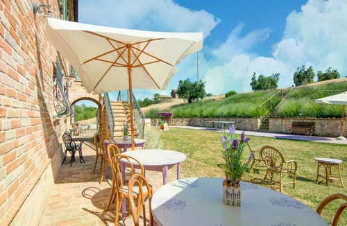 Fermo House | 450 m² House ∙ 4 bedrooms ∙ 14 guests