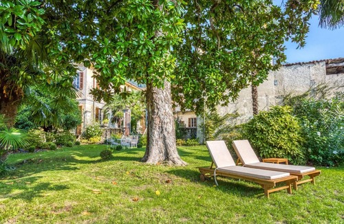 Cittiglio House | 450 m² House ∙ 8 bedrooms ∙ 15 guests