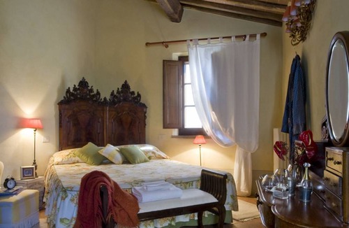 Sovicille House | 457 m² Farmhouse ∙ 7 bedrooms ∙ 14 guests