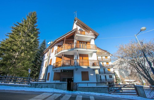 Sauze d'Oulx Villa | 47 m² Villa ∙ 2 bedrooms ∙ 4 guests