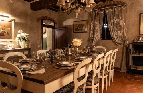 Saturnana Villa | 480 m² Villa ∙ 4 bedrooms ∙ 11 guests