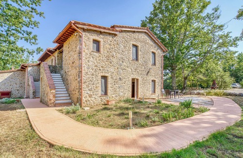 Massa Marittima House | 5 bedroom accommodation in Massa Marittima GR