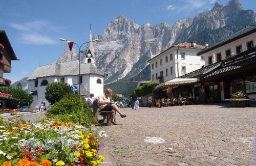 San Vito di Cadore Apartment | 50 m² Apartment ∙ 1 bedroom ∙ 3 guests