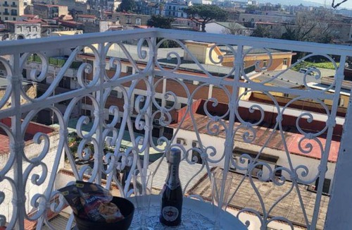 Secondigliano Bed & Breakfast | 50 m² Bed and breakfast ∙ 2 bedrooms ∙ 6 guests
