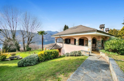 Pettenasco House | 50 m² House ∙ 1 bedroom ∙ 3 guests