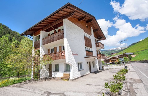 Selva di Val Gardena Apartment | 50 m² Apartment ∙ 1 bedroom ∙ 4 guests