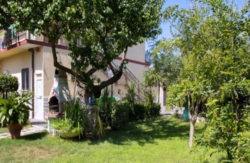 Ostia Antica Cabin | 50 m² Lodge ∙ 10 guests
