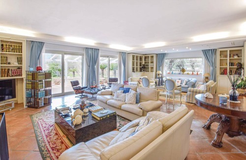 Nocera Scalo House | 500 m² House ∙ 6 bedrooms ∙ 13 guests