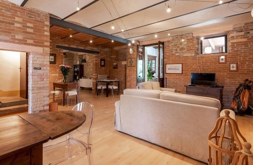 Montefiore dell'Aso Villa | 500 m² Villa ∙ 6 bedrooms ∙ 12 guests