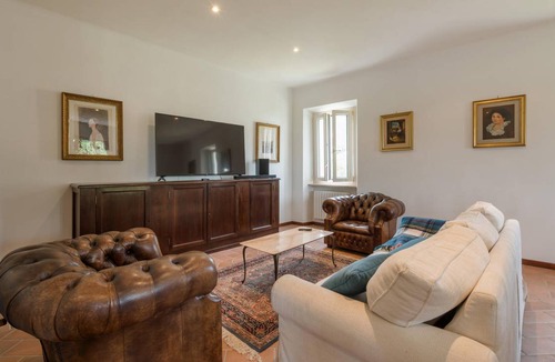 Vazia House | 500 m² Maisonette ∙ 5 bedrooms ∙ 12 guests