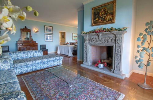 San Lorenzo Nuovo Villa | 500 m² Villa ∙ 1 bedroom ∙ 7 guests