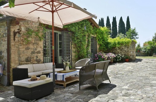 Montalcino Villa | 500 m² Villa ∙ 5 bedrooms ∙ 10 guests