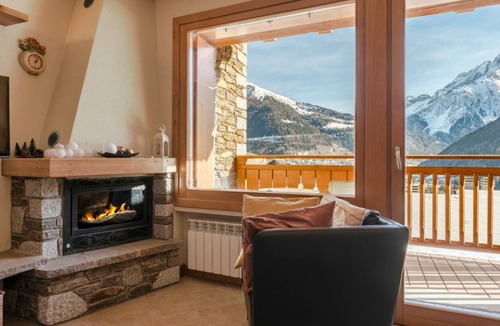 Villa Dalegno Apartment | 52 m² Apartment ∙ 1 bedroom ∙ 4 guests
