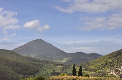 Collesanto Villa | 525 m² Villa ∙ 8 bedrooms ∙ 16 guests