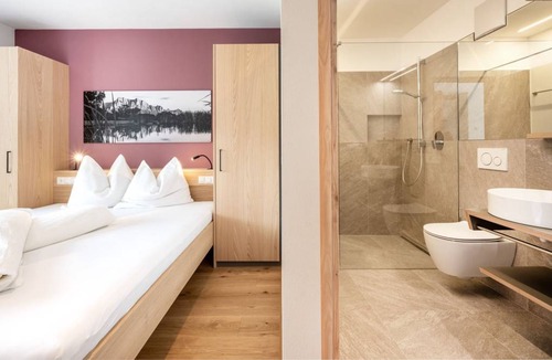 Barbiano Apartment | 54 m² Apartment ∙ 2 bedrooms ∙ 4 guests