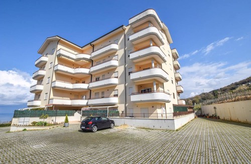 Vibo Valentia Apartment | 55 m² Apartment ∙ 1 bedroom ∙ 4 guests