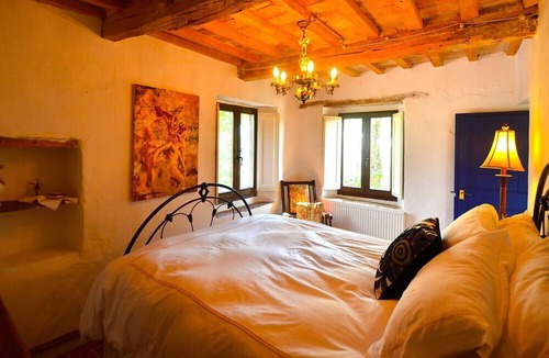 Colmurano Villa | 6 bed Villa with private pool in the Real Italy