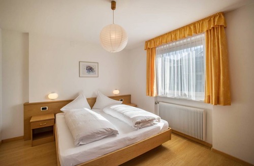 Pfalzen Apartment | 60 m² Apartment ∙ 1 bedroom ∙ 4 guests