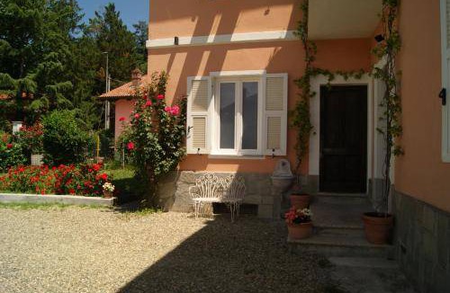 Acqui Terme Apartment | 60 m² Apartment ∙ 5 guests