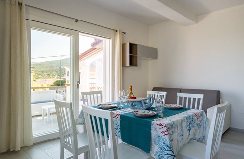Cala Gonone House | 60 m² House ∙ 2 bedrooms ∙ 6 guests