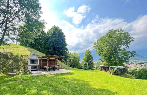 Feltre House | 60 m² Maisonette ∙ 2 bedrooms ∙ 4 guests