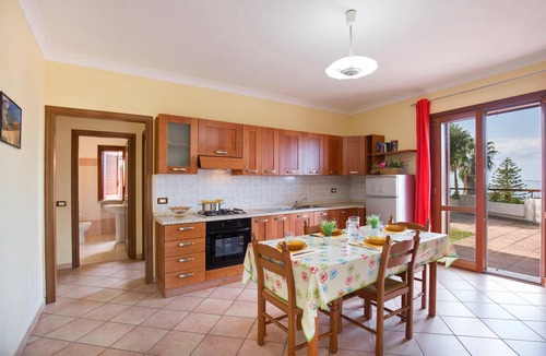 Joppolo House | 60 m² Maisonette ∙ 2 bedrooms ∙ 4 guests
