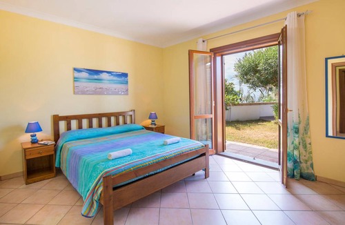 Joppolo House | 60 m² Maisonette ∙ 2 bedrooms ∙ 4 guests