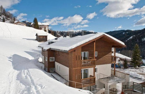 Colfosco Apartment | 60 m² Serviced apartment ∙ 2 bedrooms ∙ 4 guests