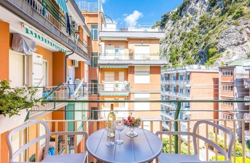 Maiori Apartment | 60 m² Serviced apartment ∙ 2 bedrooms ∙ 127 guests