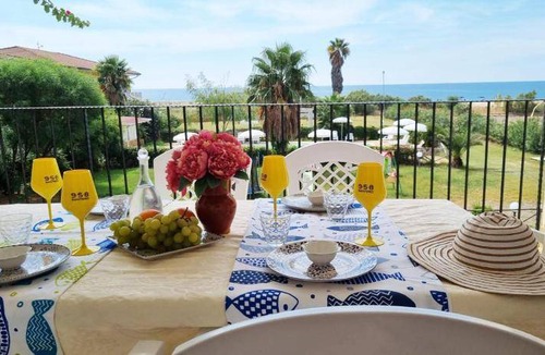 Capo Rizzuto Apartment | 60 m² Serviced apartment ∙ 2 bedrooms ∙ 6 guests