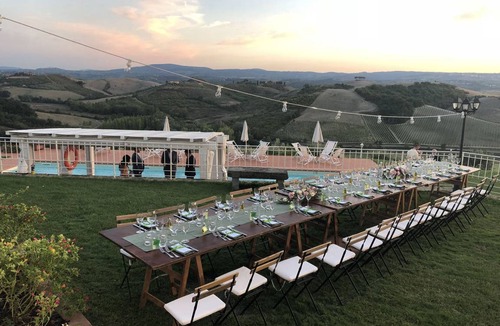 Certaldo Villa | 630 m² Villa ∙ 9 bedrooms ∙ 18 guests