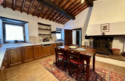 Gaiole in Chianti Apartment | 65 m² Apartment ∙ 2 bedrooms ∙ 4 guests