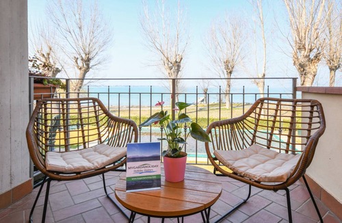 San Benedetto di Lugana Apartment | 65 m² Apartment ∙ 2 bedrooms ∙ 4 guests