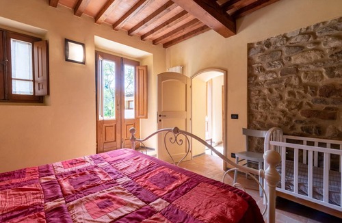 Castelfranco di Sopra House | 65 m² Farmhouse ∙ 2 bedrooms ∙ 4 guests